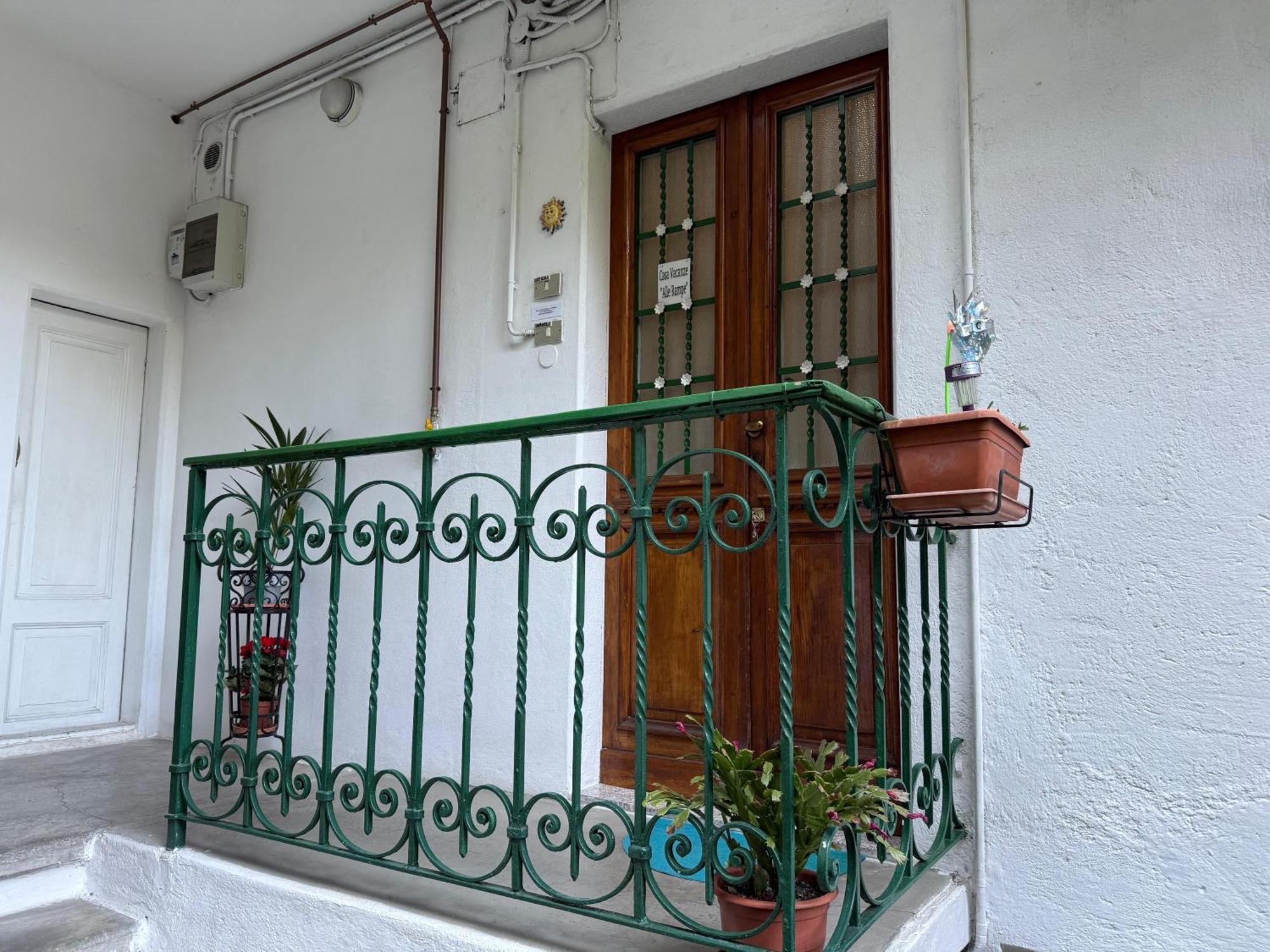 Appartamento Alle Rampe Como Exterior foto